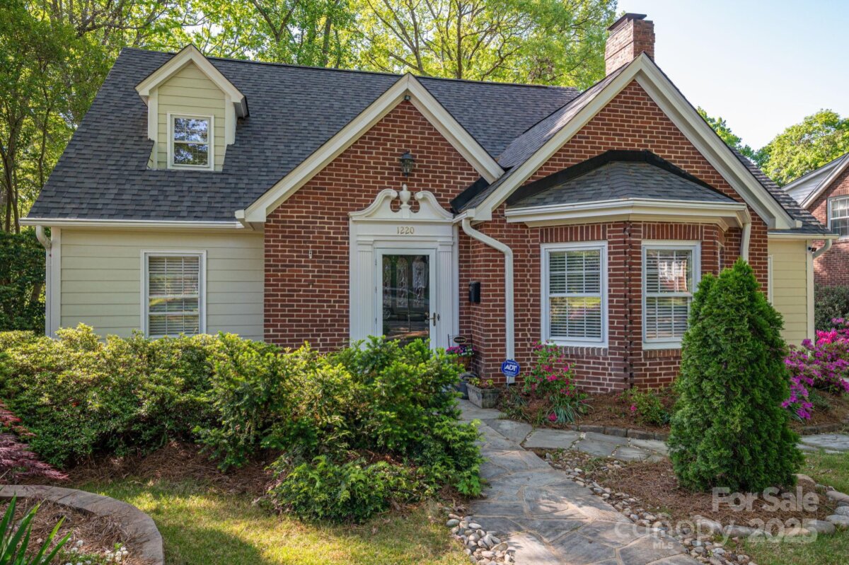 1220 Oakwood Avenue, Gastonia, NC 28052, MLS # 4242343