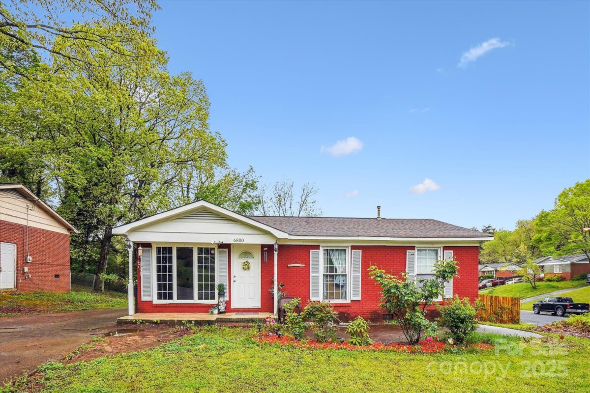 6800 Deanwood Place, Charlotte, NC 28217, MLS # 4242481