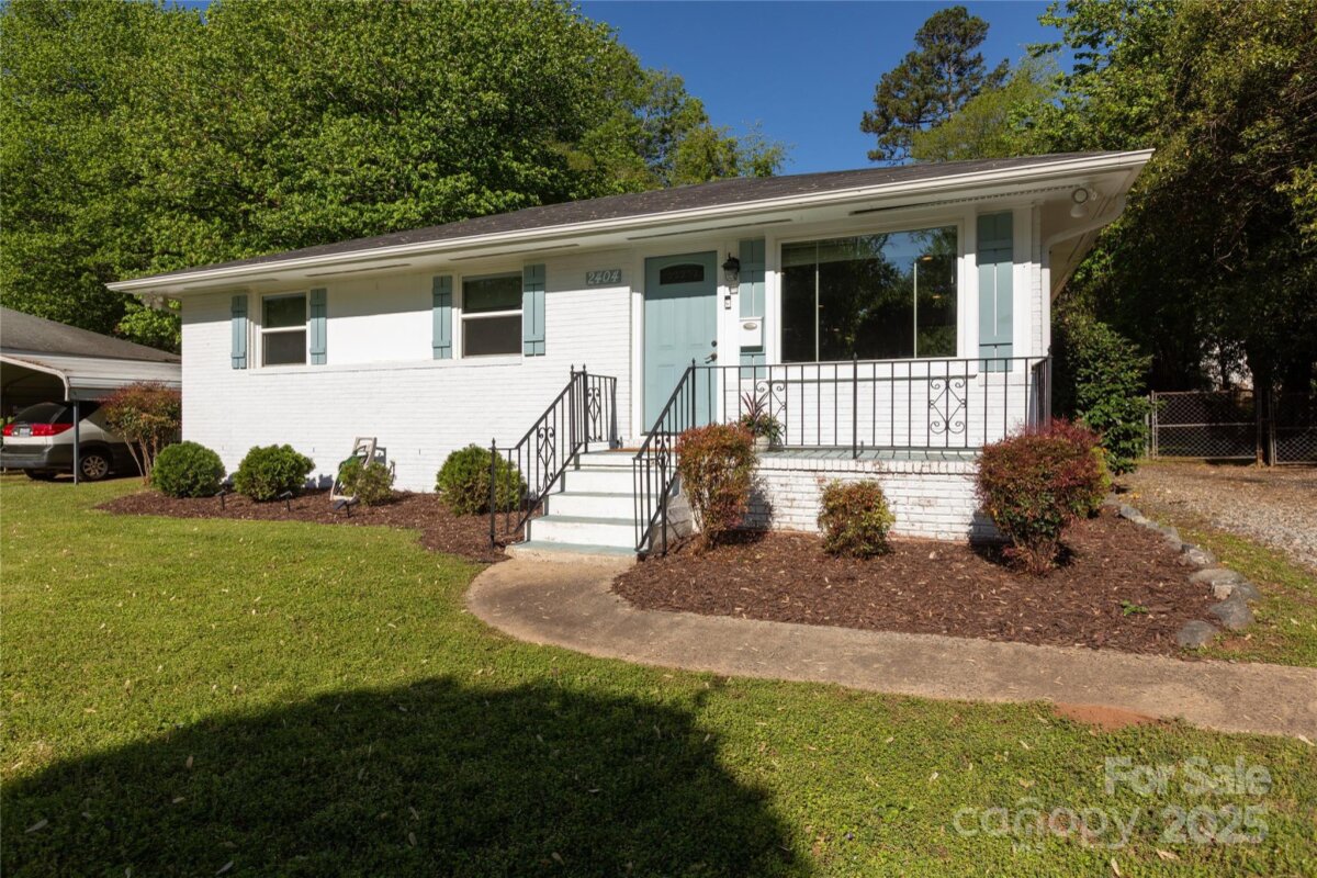2404 Finchley Drive, Charlotte, NC 28215, MLS # 4242662