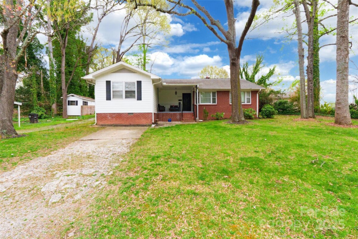 1400 Fern Forest Drive, Gastonia, NC 28054, MLS # 4243059
