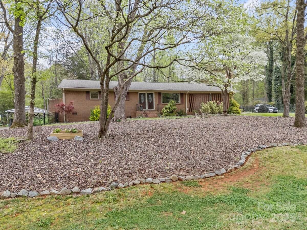 2600 Gemway Drive, Charlotte, NC 28216, MLS # 4243120