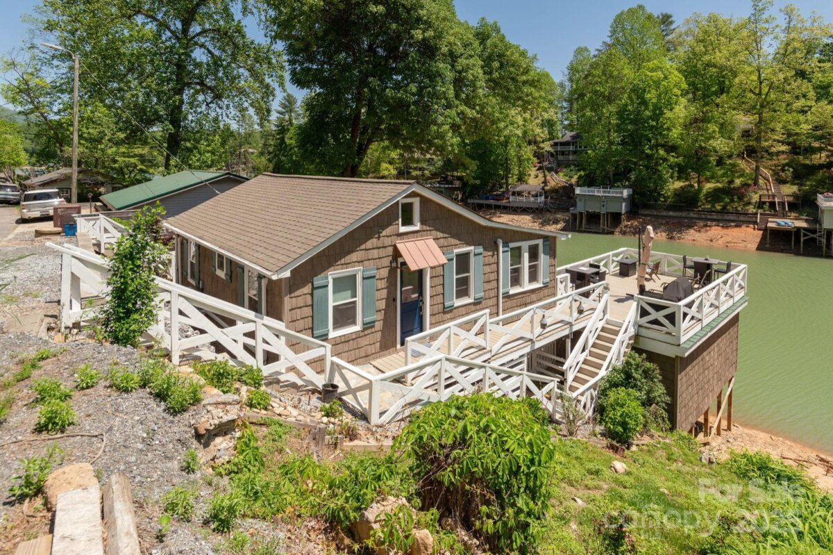 386 Charlotte Drive, Lake Lure, NC 28746, MLS # 4243740