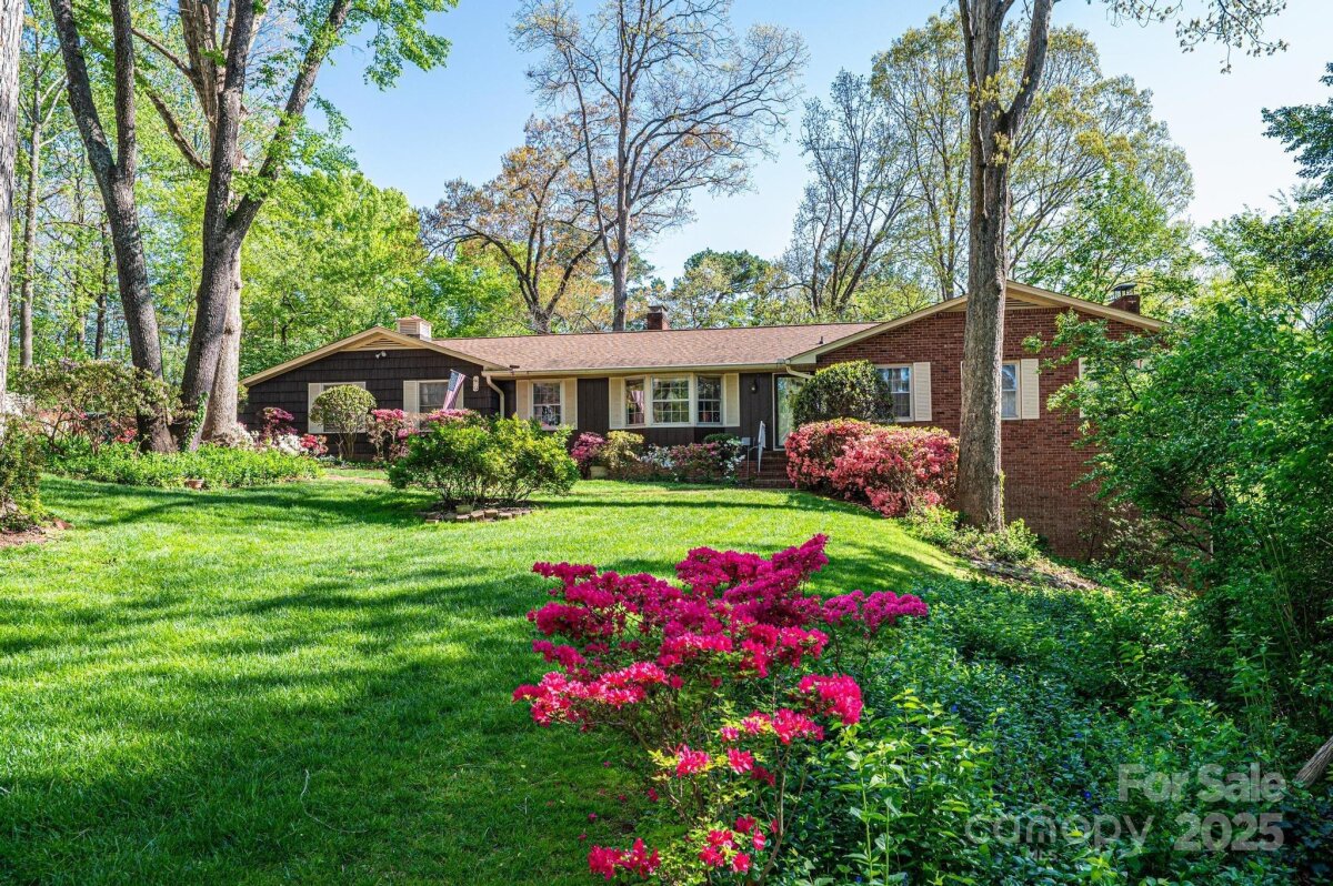 1213 10th Street Lane Unit 3, Hickory, NC 28601, MLS # 4244010