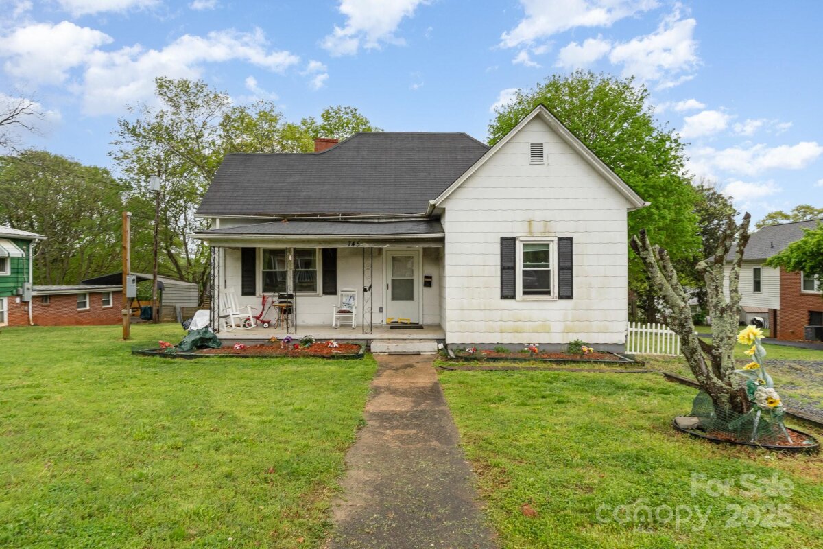 745 6th Avenue, Hickory, NC 28602, MLS # 4244534
