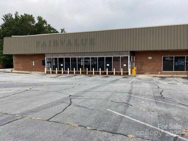 128 Fairway Shopping Center Center, Hudson, NC 28638, MLS # 4244558