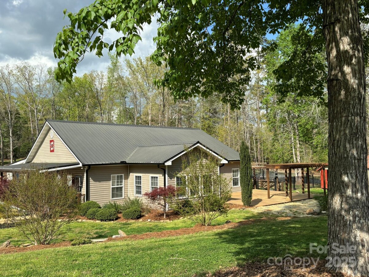 179 Tomahawk Lane, Mount Gilead, NC 27371, MLS # 4244654