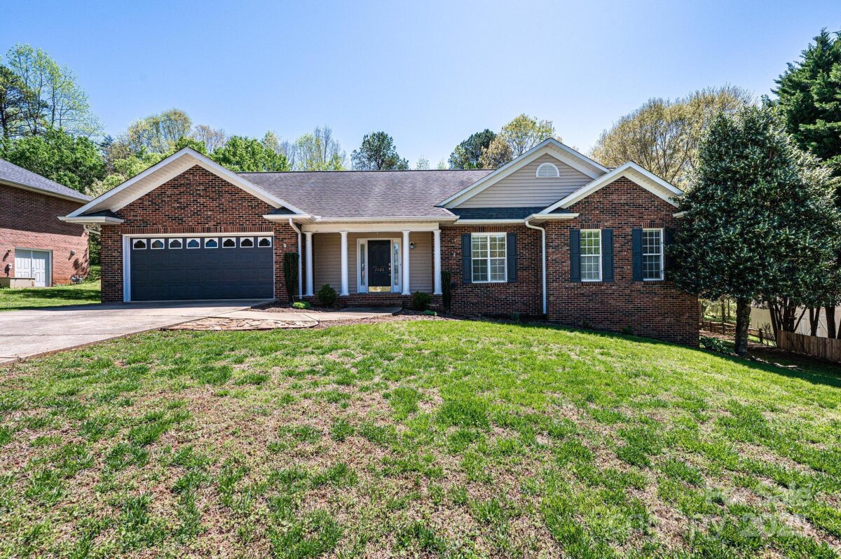 2426 36th Avenue, Hickory, NC 28601, MLS # 4244686