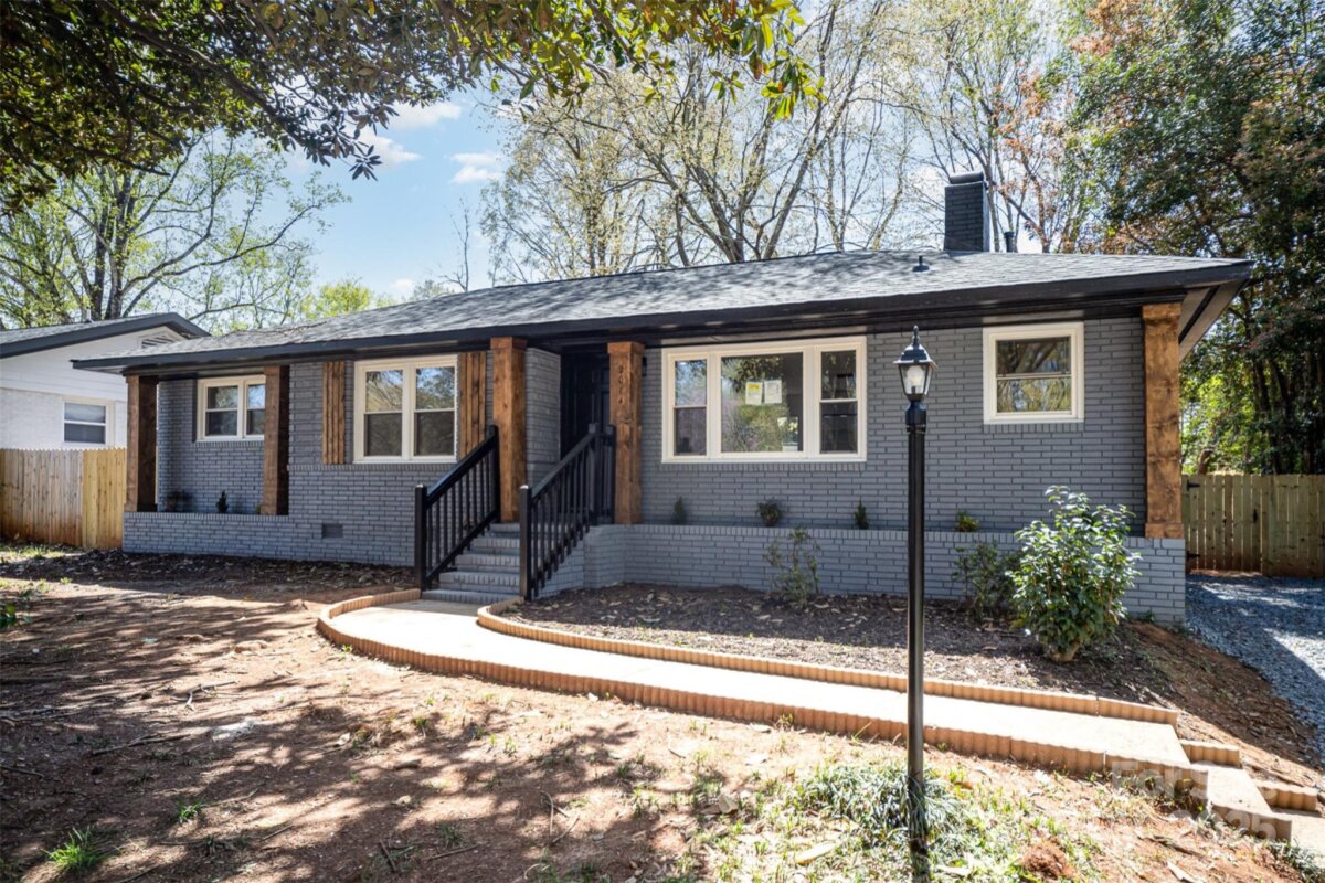 2014 Sandhurst Drive, Charlotte, NC 28205, MLS # 4245047