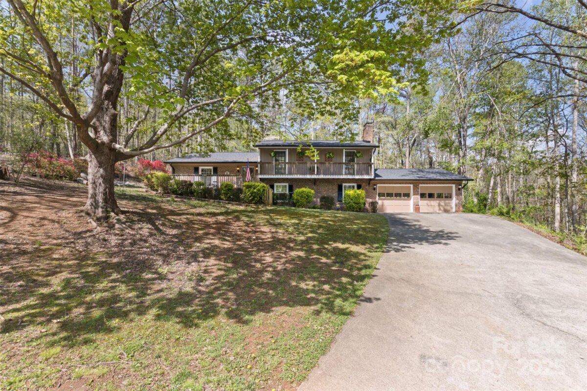 3474 Crestwood Drive, Morganton, NC 28655, MLS # 4245149