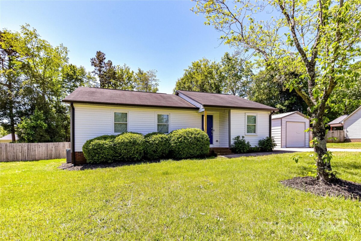 8210 Lantana Drive, Denver, NC 28037, MLS # 4245156