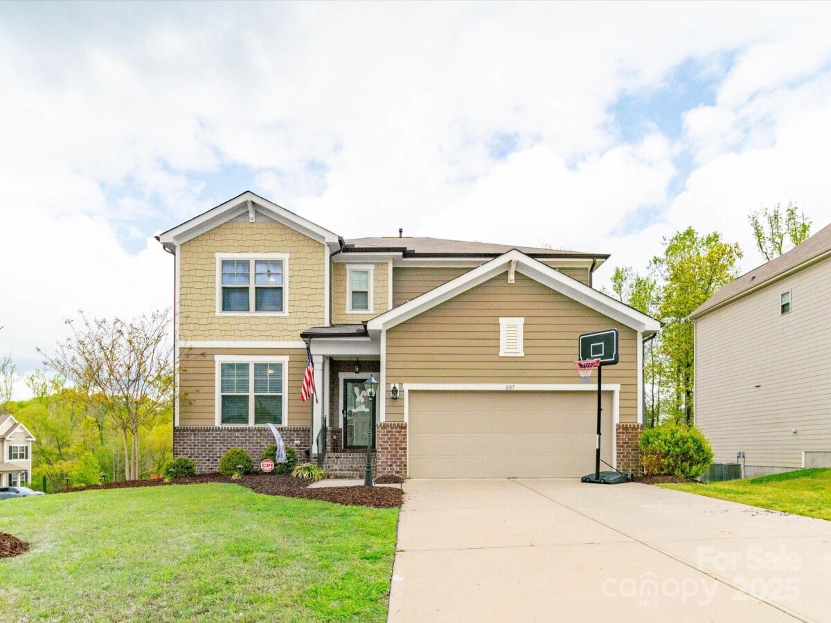 807 Oak Manor Drive, Concord, NC 28025, MLS # 4245528