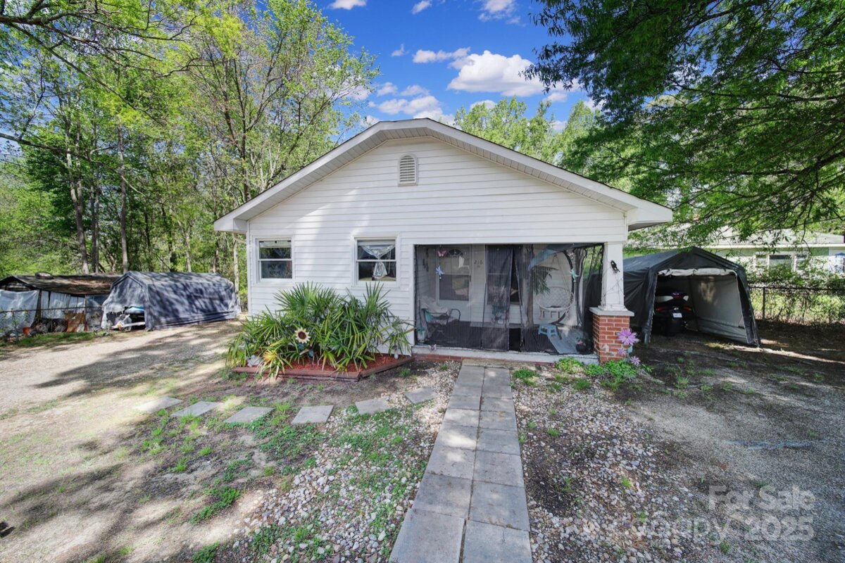 216 W 16th Street, Kannapolis, NC 28081, MLS # 4245615