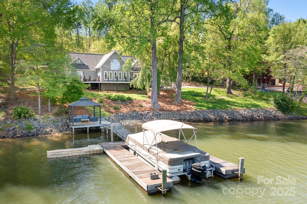 234 Winding Shore Road, Troutman, NC 28166, MLS # 4245762