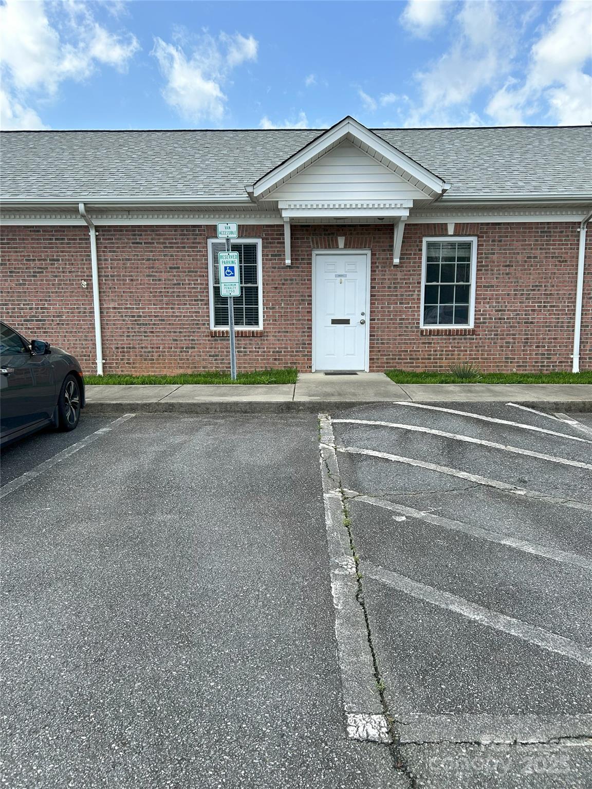 2009 Frye Avenue, Hickory, NC 28602, MLS # 4245810