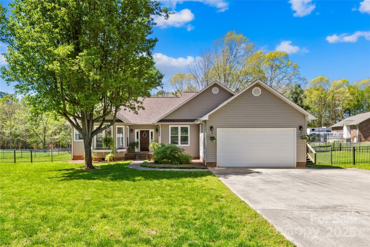 102 Northshore Drive, Cherryville, NC 28021, MLS # 4245943