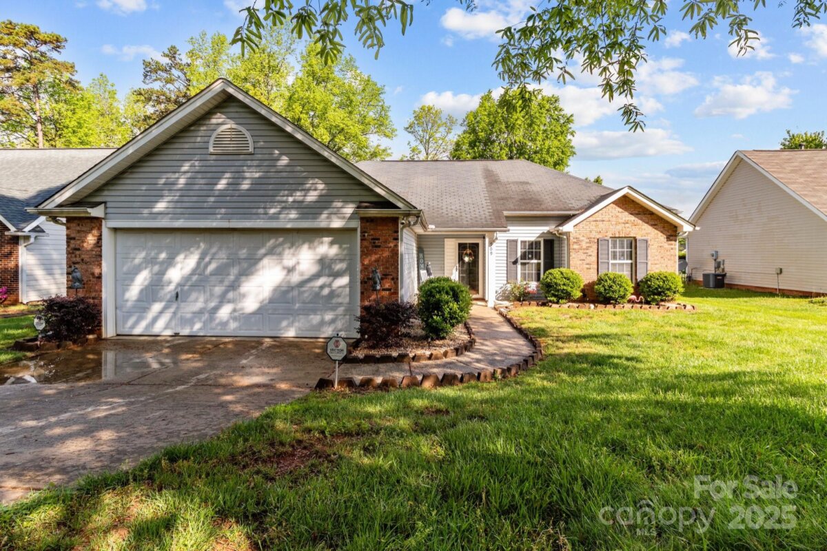 909 Jordans Pond Lane, Charlotte, NC 28214, MLS # 4246378