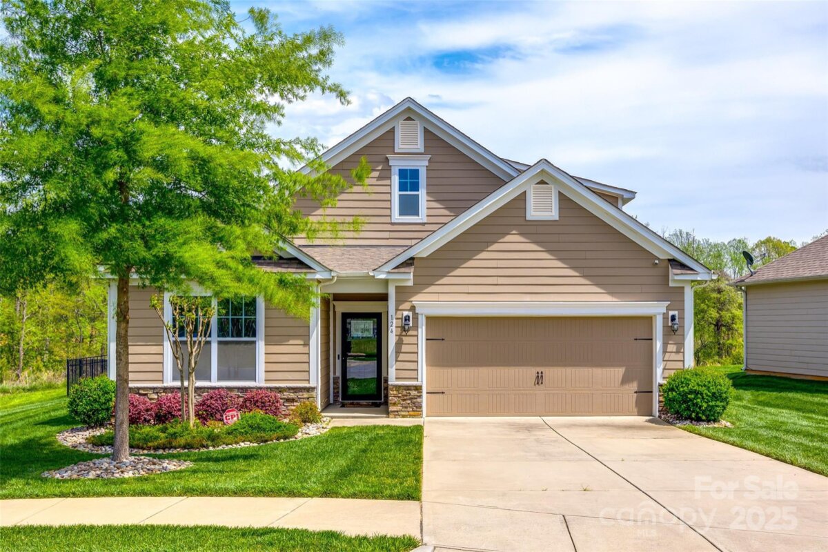 124 Rosebay Drive, Mooresville, NC 28117, MLS # 4246450