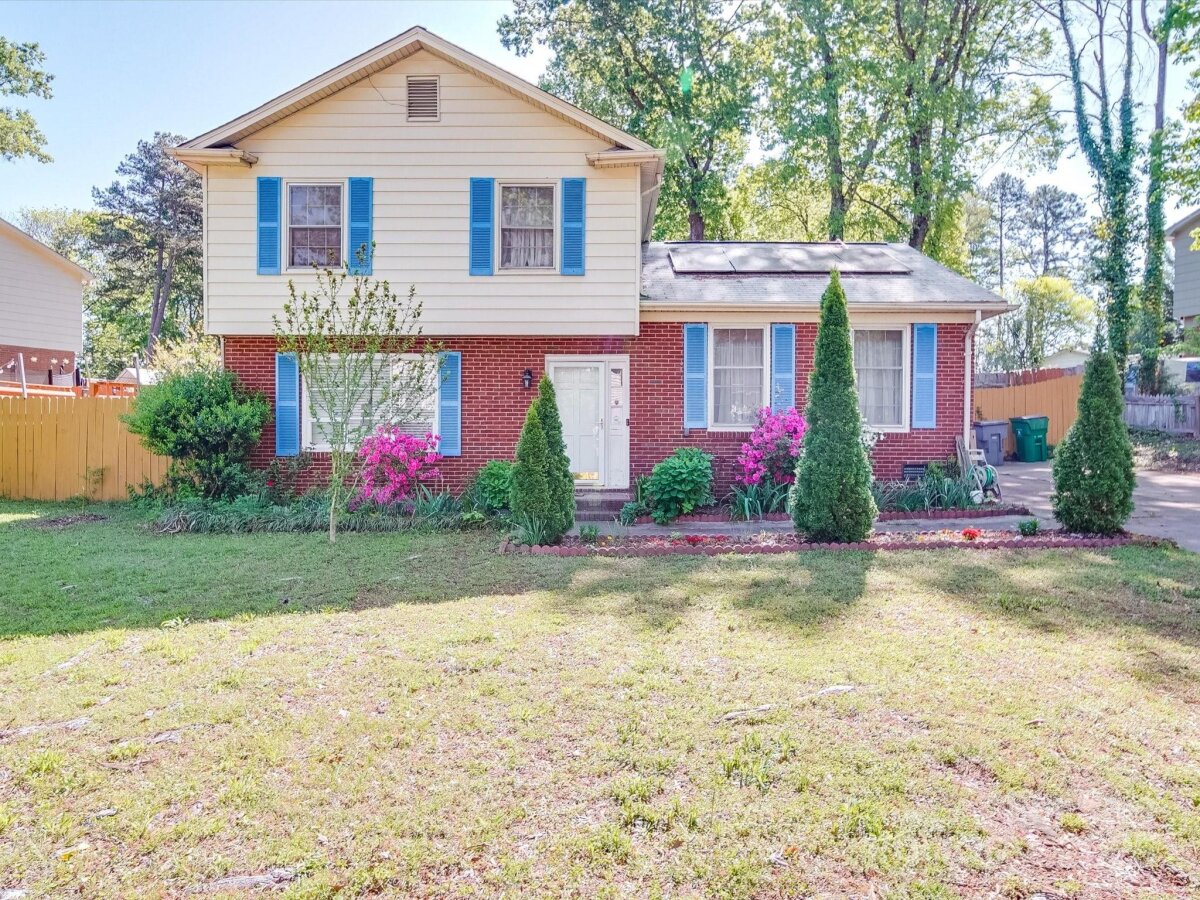 6820 Elm Forest Drive, Charlotte, NC 28212, MLS # 4246646