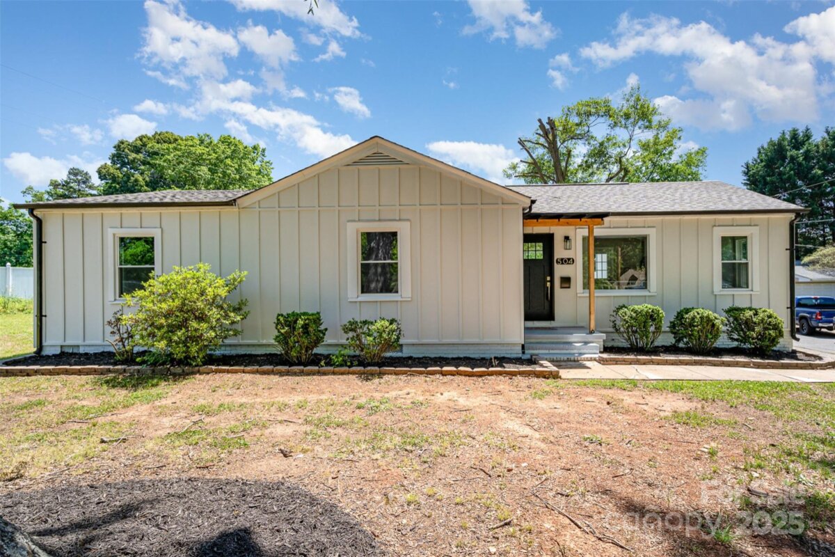 504 N Hawthorne Street, Mount Holly, NC 28120, MLS # 4247030