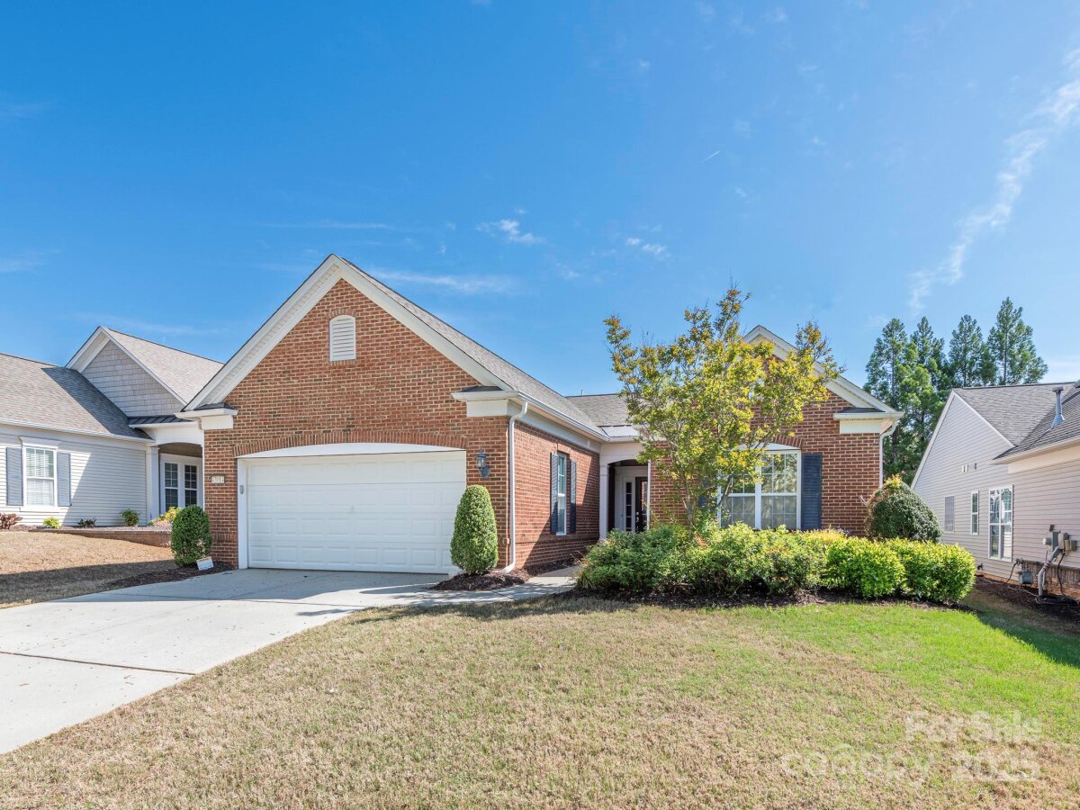 photo of home for sale at 43014 Mimosa Court Unit 12