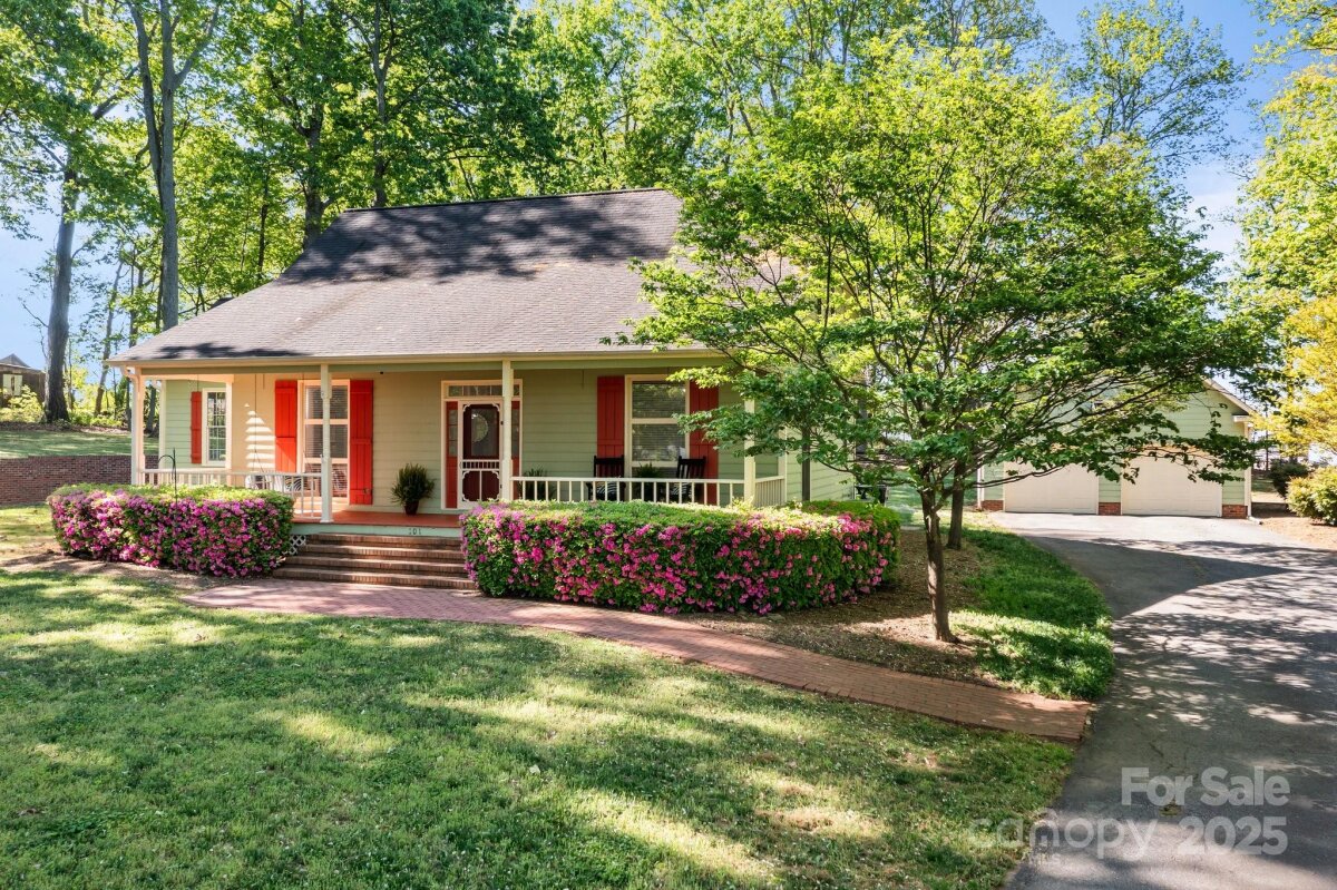 101 Blueberry Hill Drive, Statesville, NC 28625, MLS # 4247370