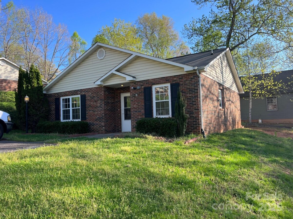 256 Park Place, Morganton, NC 28655, MLS # 4247483