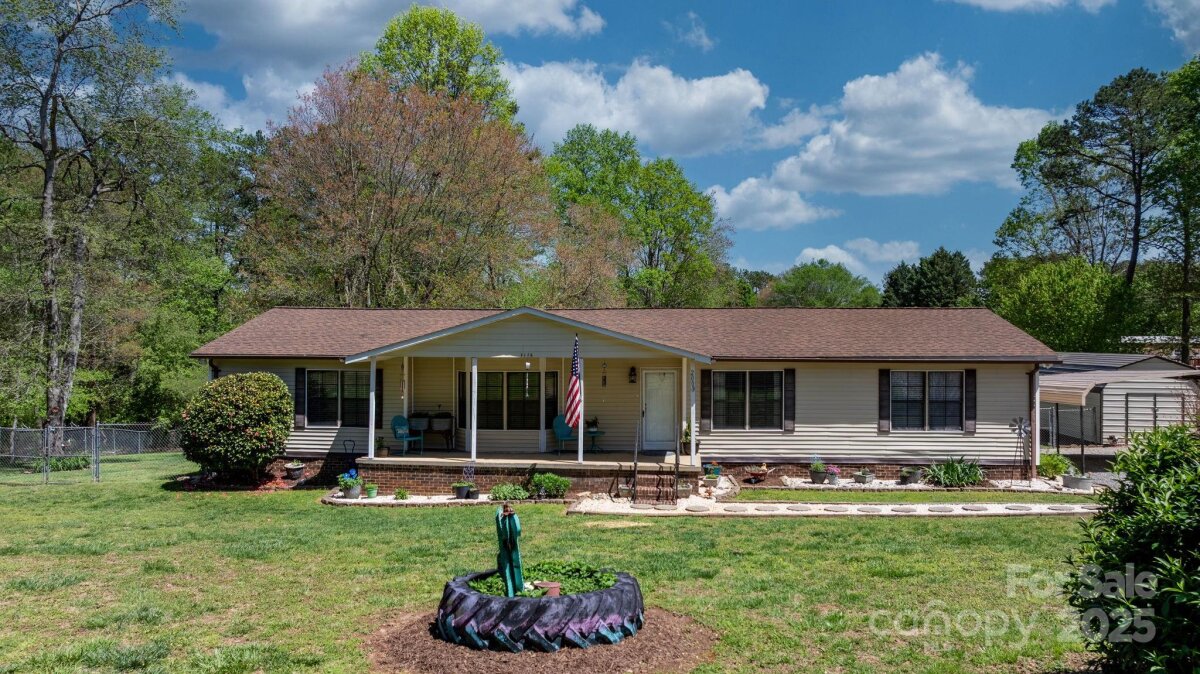 2003 Cape Hickory Cutoff Road, Hickory, NC 28601, MLS # 4247539
