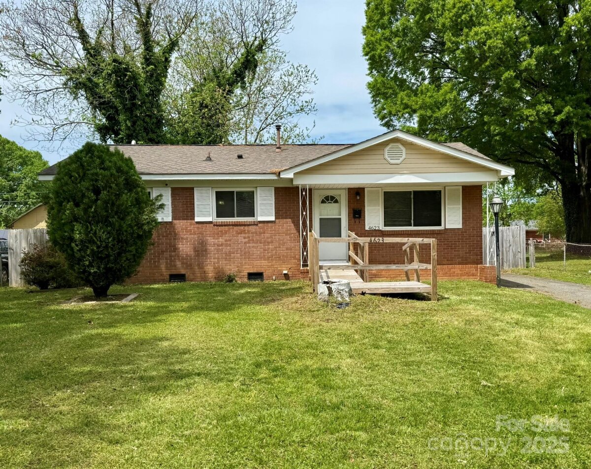 4623 Monmouth Drive, Charlotte, NC 28269, MLS # 4247636