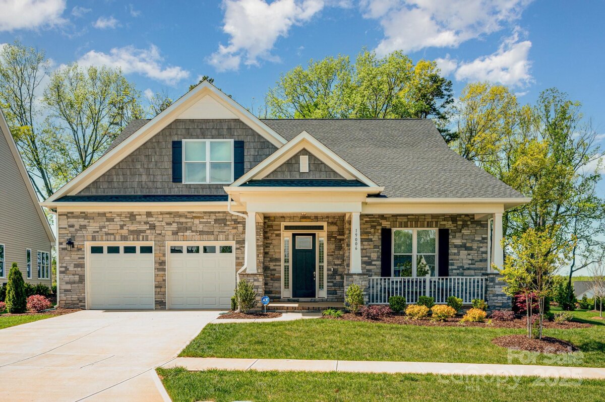 19006 Brandon James Drive, Cornelius, NC 28031, MLS # 4247677