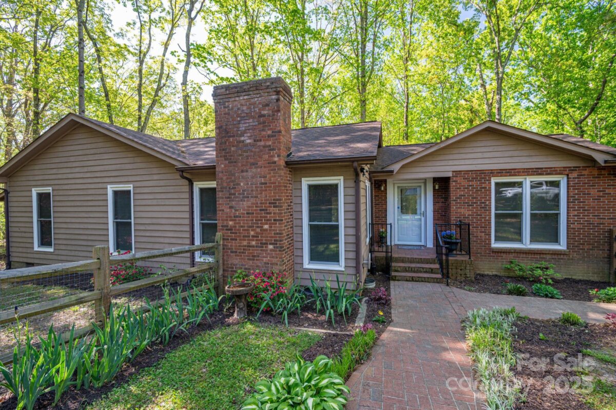 211 W Tennessee Avenue, Bessemer City, NC 28016, MLS # 4248267