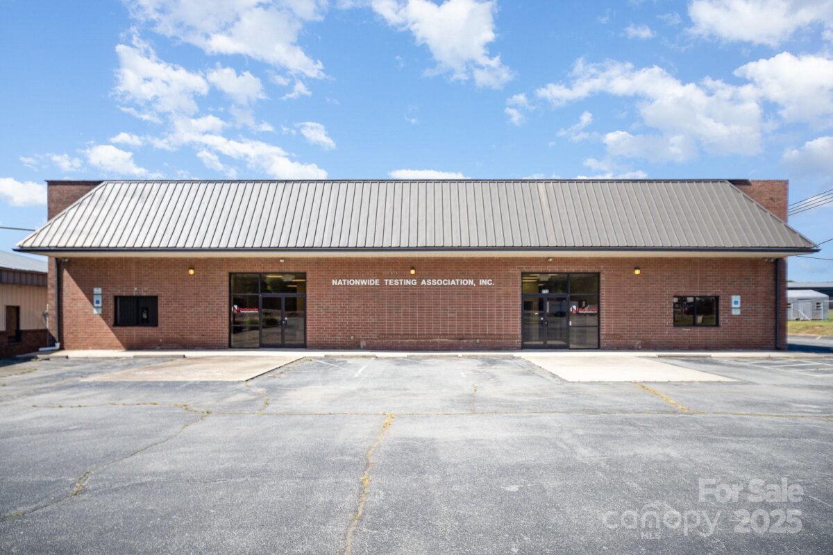 770 N Broad Street, Mooresville, NC 28115, MLS # 4248350