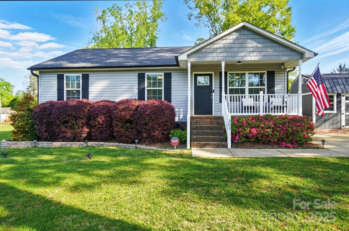 303 Caroline Avenue, Lowell, NC 28098, MLS # 4248596
