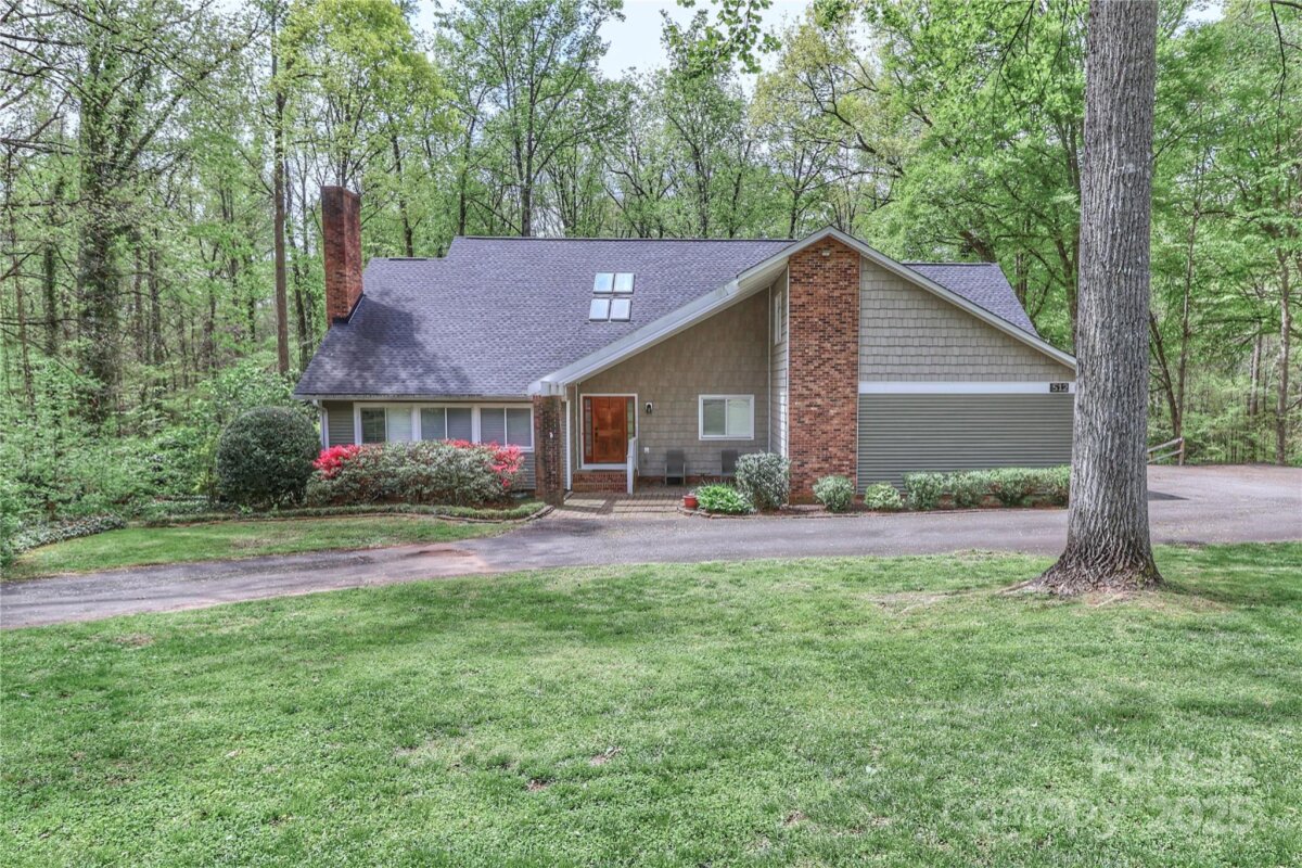 512 Saint Cloud Drive, Statesville, NC 28625, MLS # 4248685