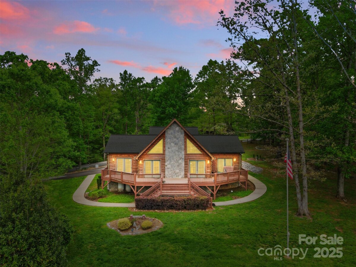 28 Outback Trail, Nebo, NC 28761, MLS # 4249143