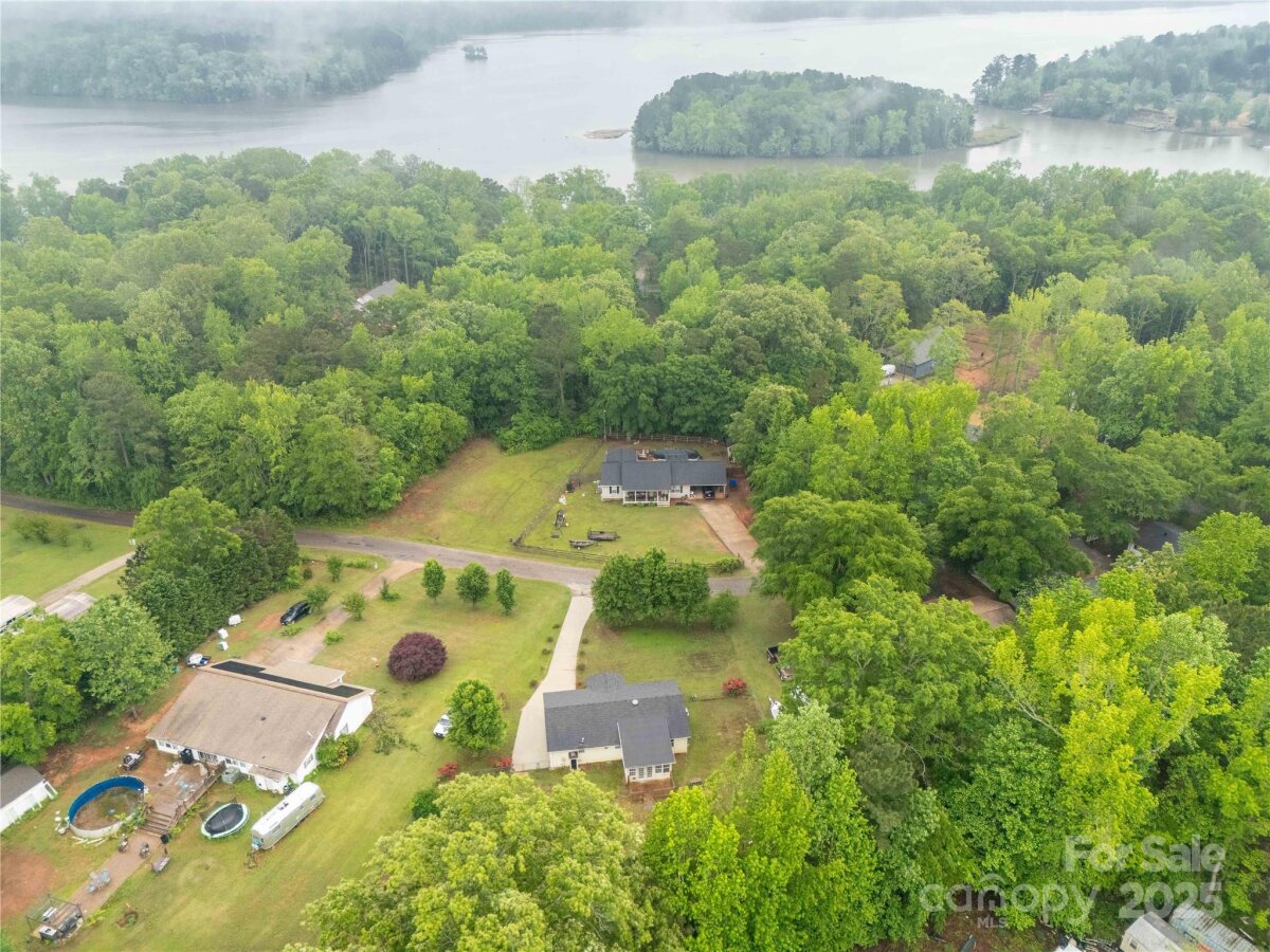1215 Eastcreek Road, Fort Lawn, SC 29714, MLS # 4249147