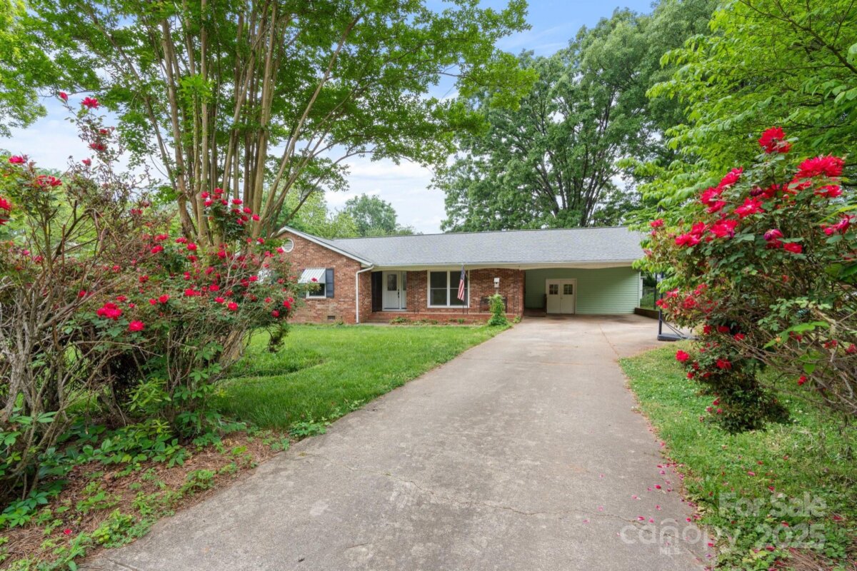 8903 Larchmont Circle, Charlotte, NC 28214, MLS # 4249155