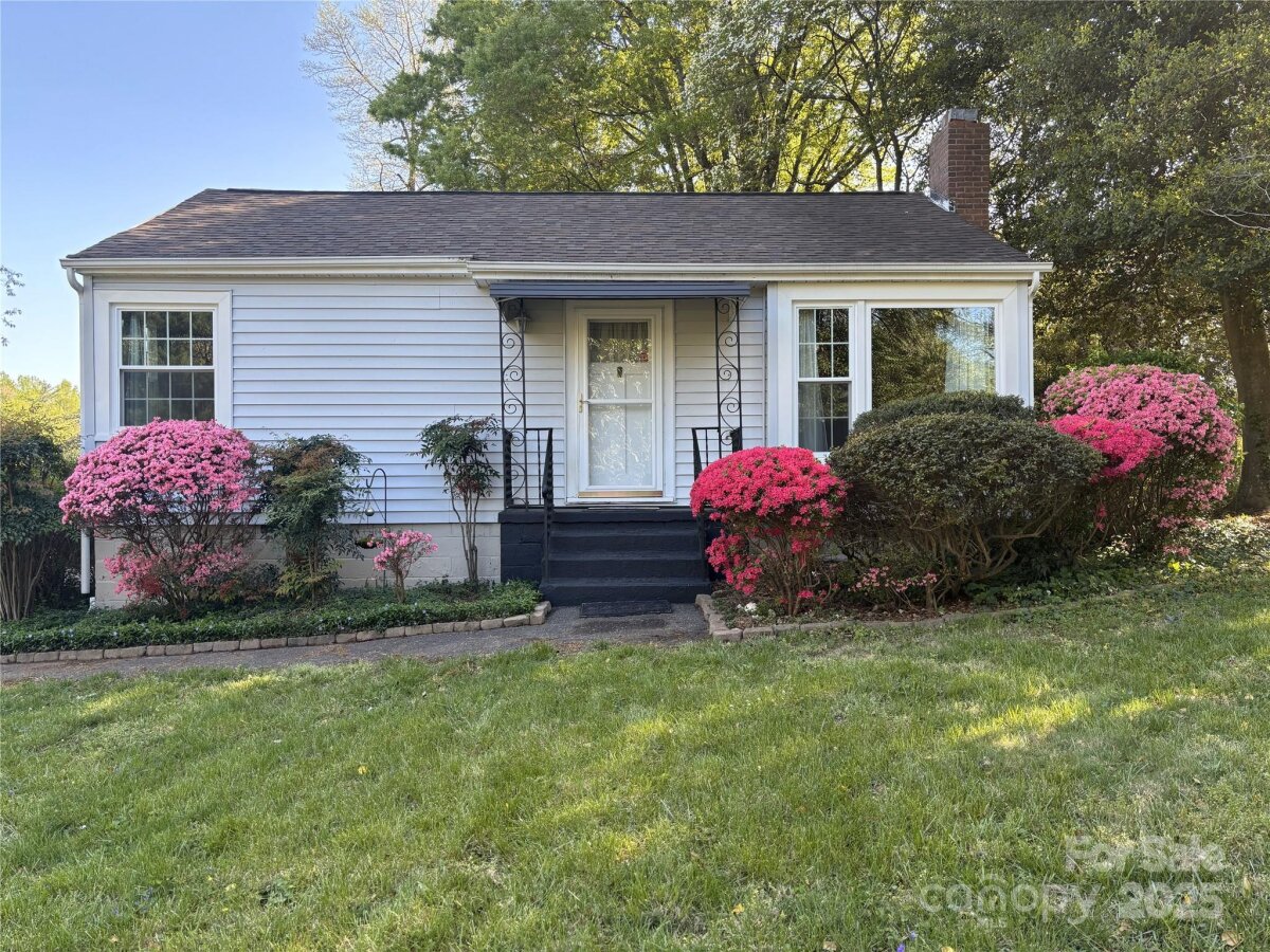1059 16th Avenue, Hickory, NC 28601, MLS # 4249520
