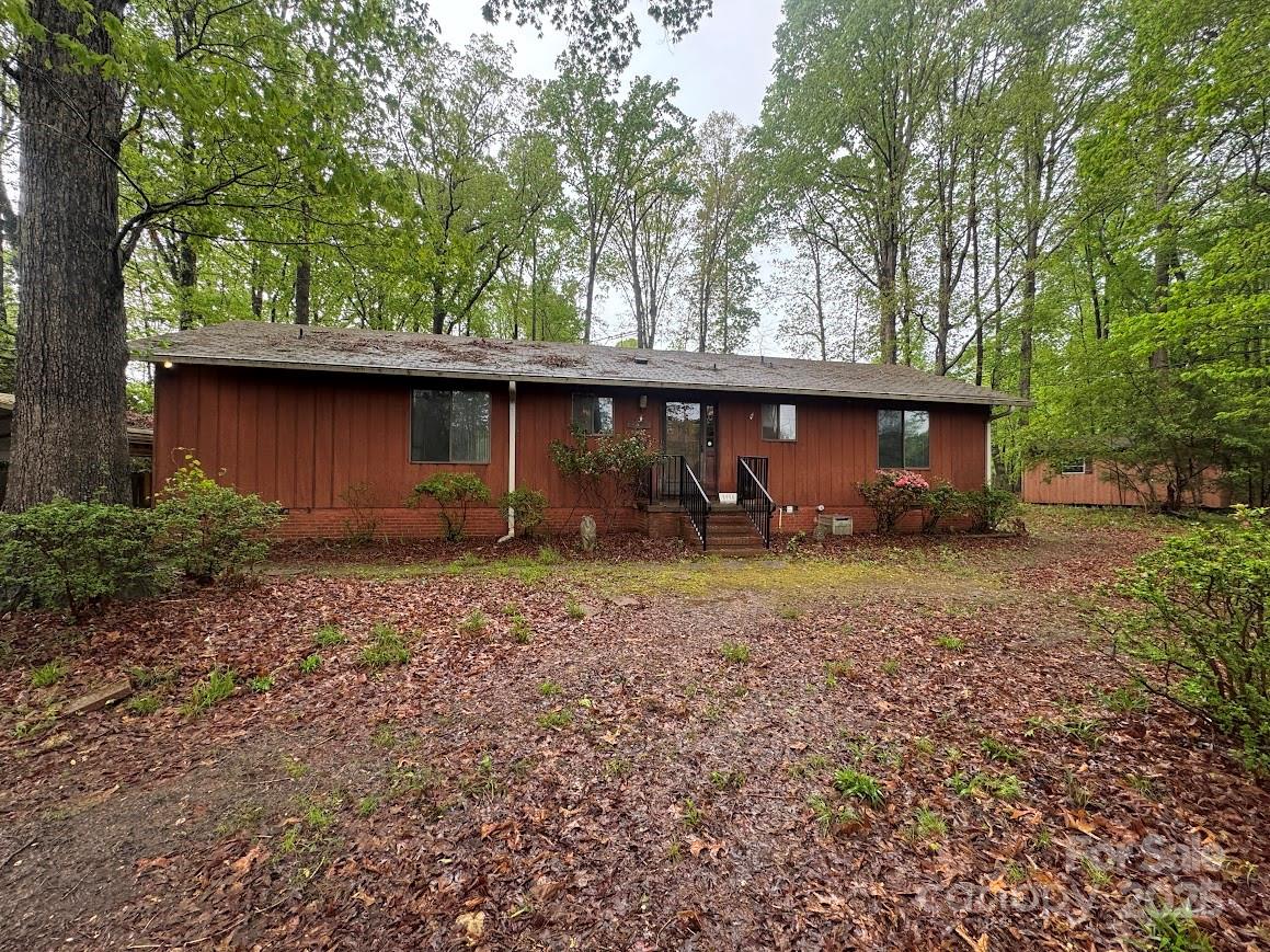 5950 Lake Wylie Road, Clover, SC 29710, MLS # 4249538