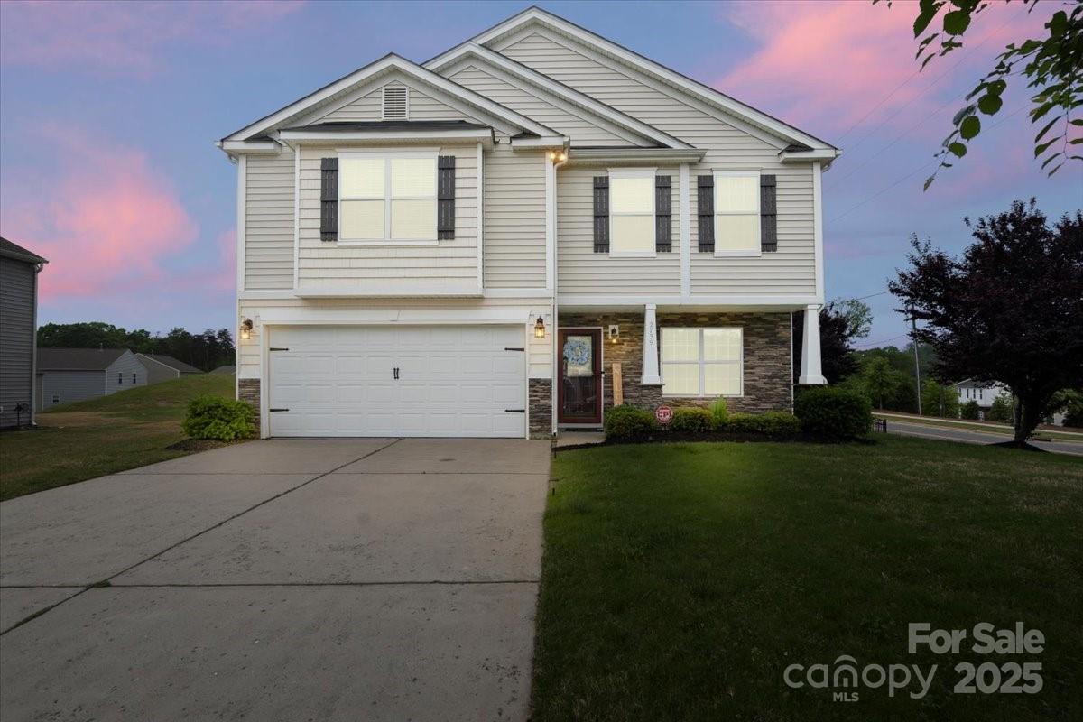 2739 Golden Rose Lane, Charlotte, NC 28216, MLS # 4249585