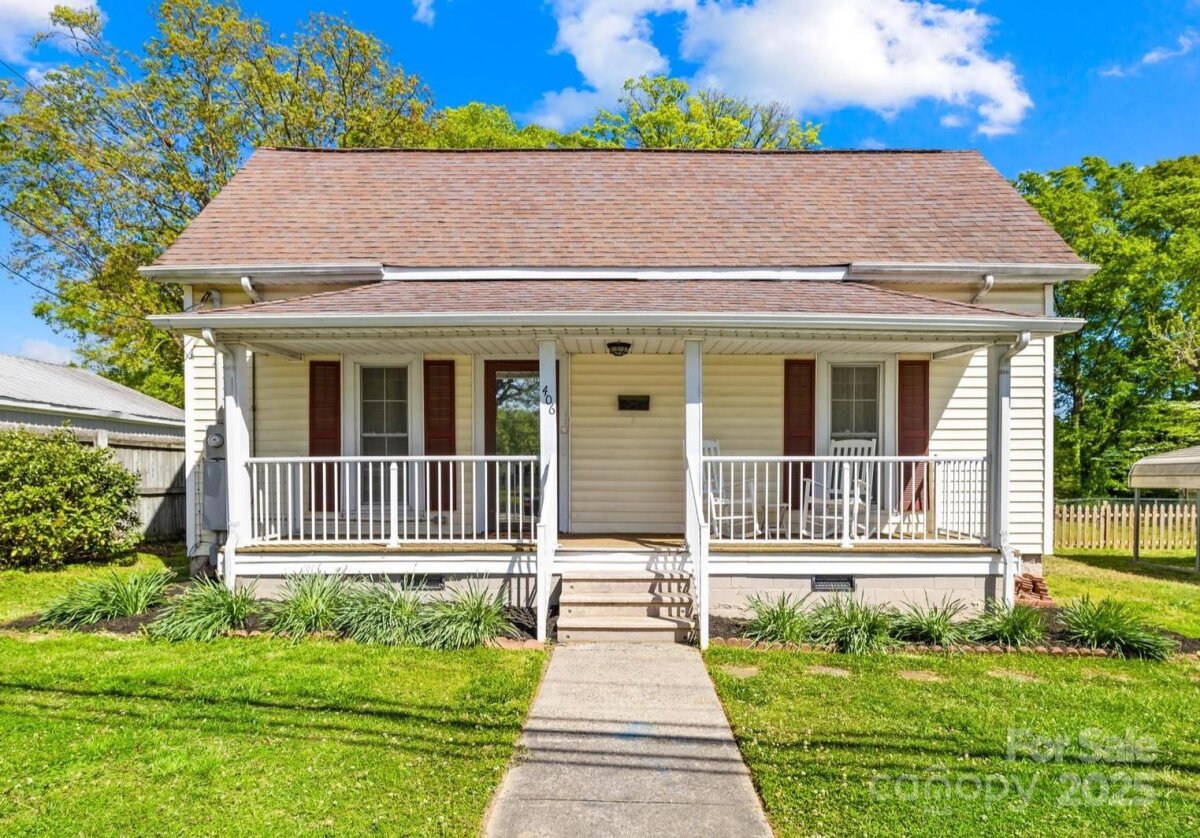 406 S Gaston Street, Dallas, NC 28034, MLS # 4249634