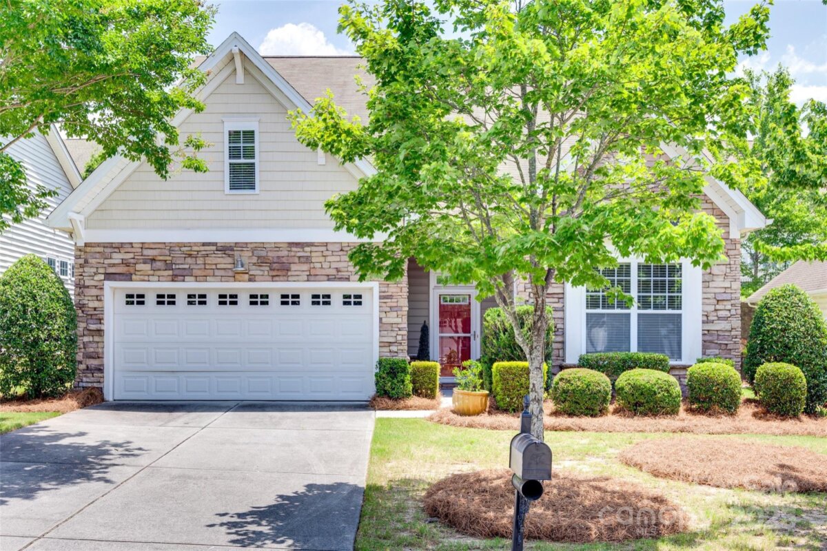 1033 Knob Creek Lane, Fort Mill, SC 29708, MLS # 4249646