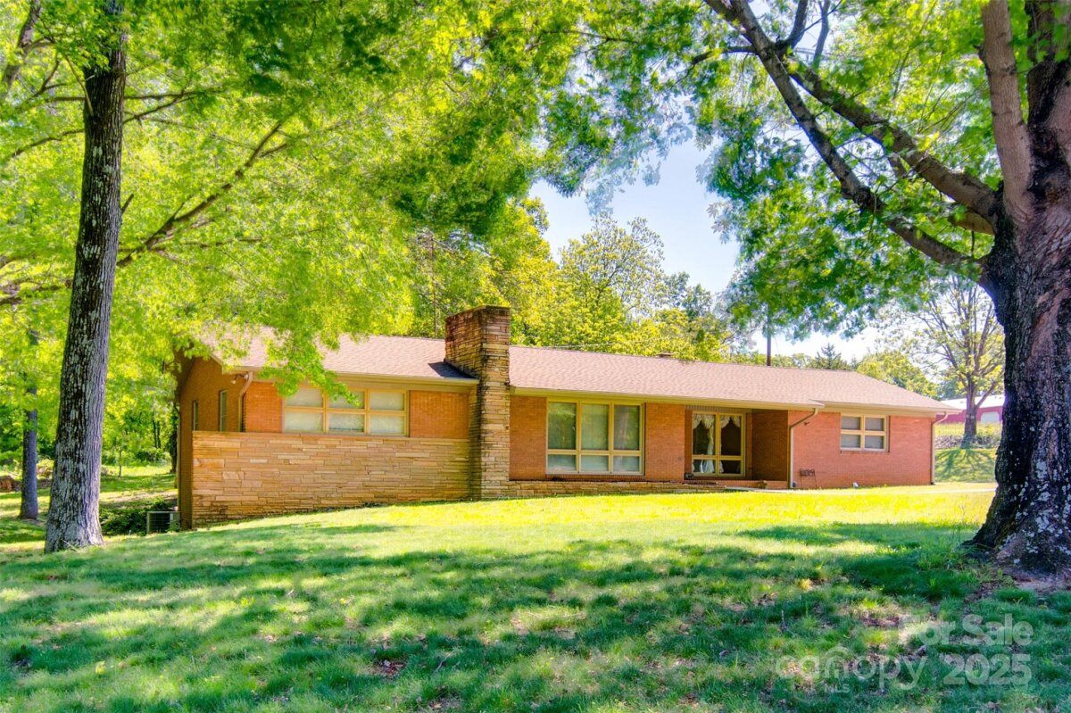 6447 E NC 27 Highway, Iron Station, NC 28080, MLS # 4250364