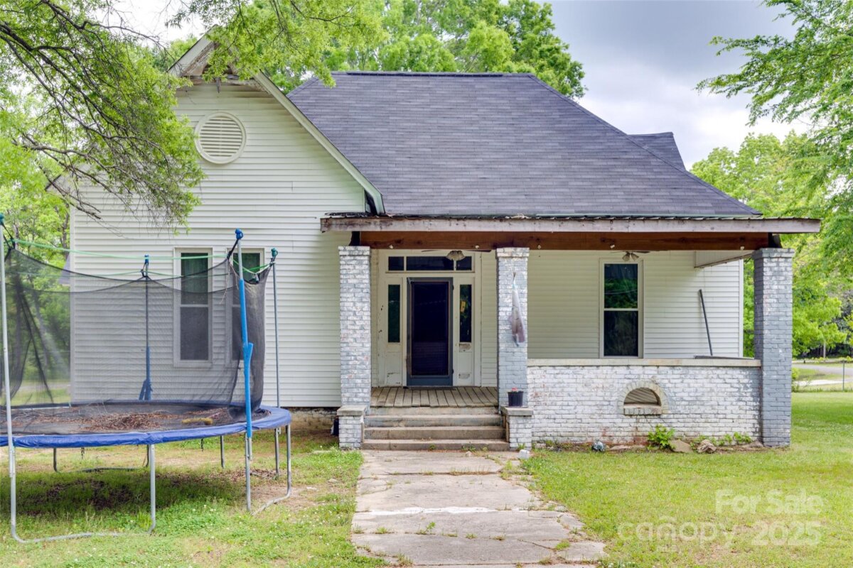 302 Charlotte Street, York, SC 29745, MLS # 4250381