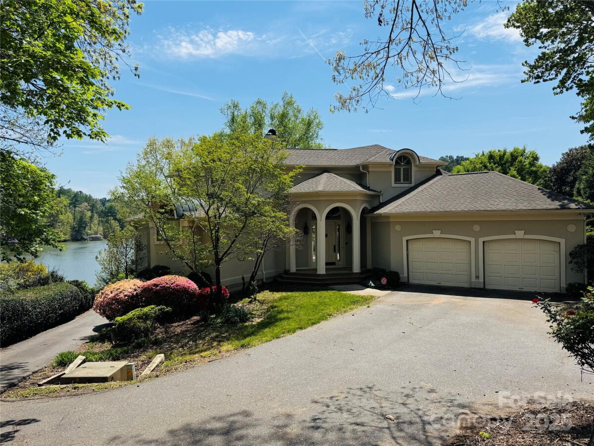 255 Charlotte Ann Lane, Hickory, NC 28601, MLS # 4250730