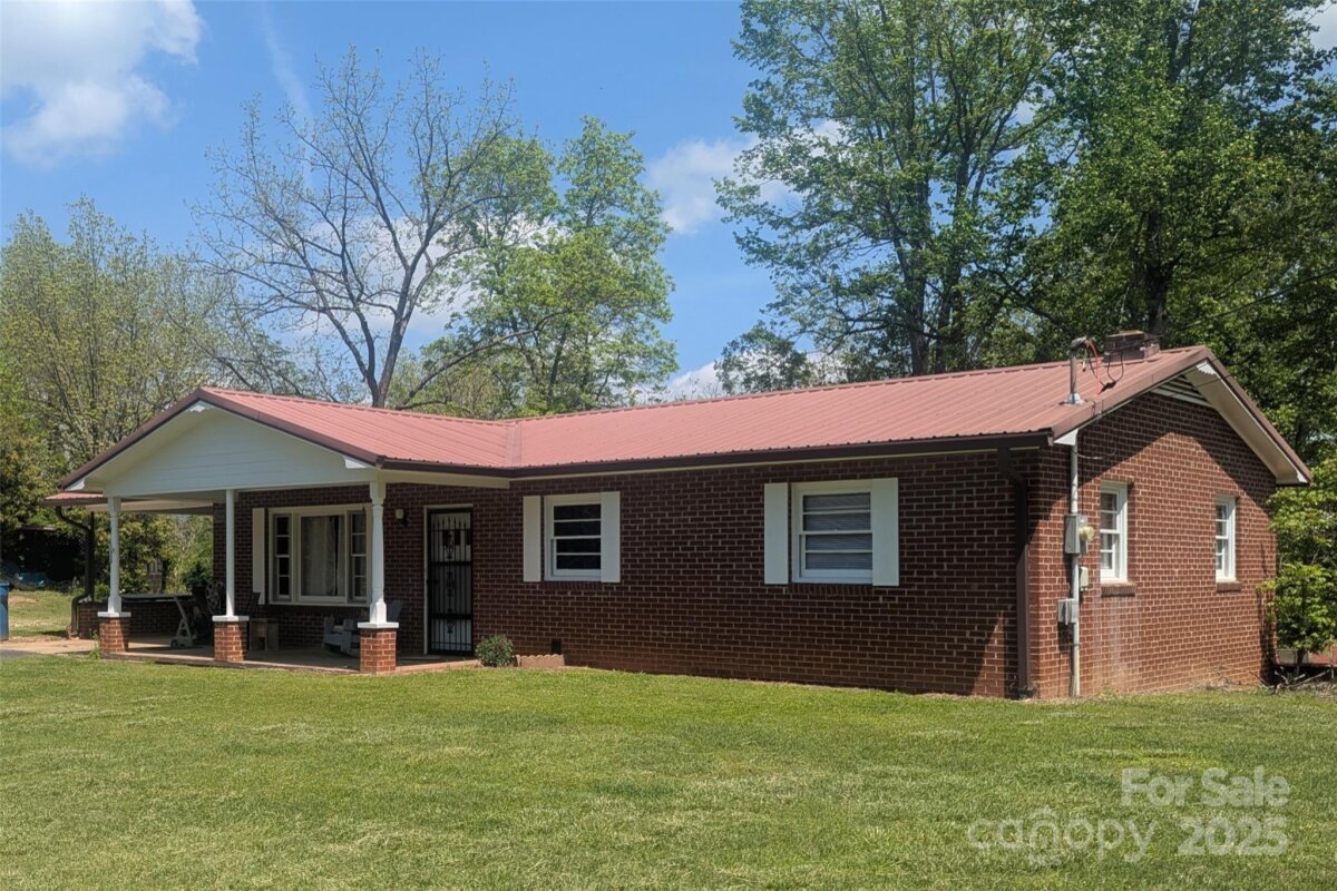2645 Green Acres Street, Lenoir, NC 28645, MLS # 4250751