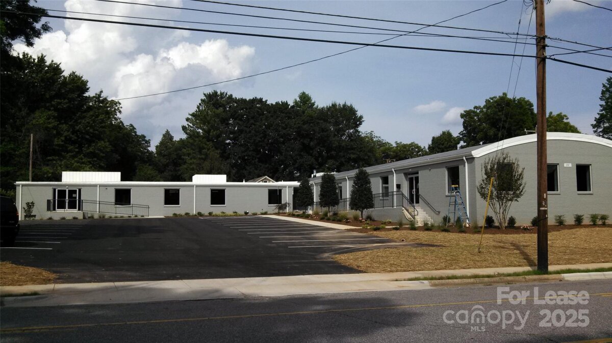 391 10th Avenue Drive, Hickory, NC 28601, MLS # 4250908