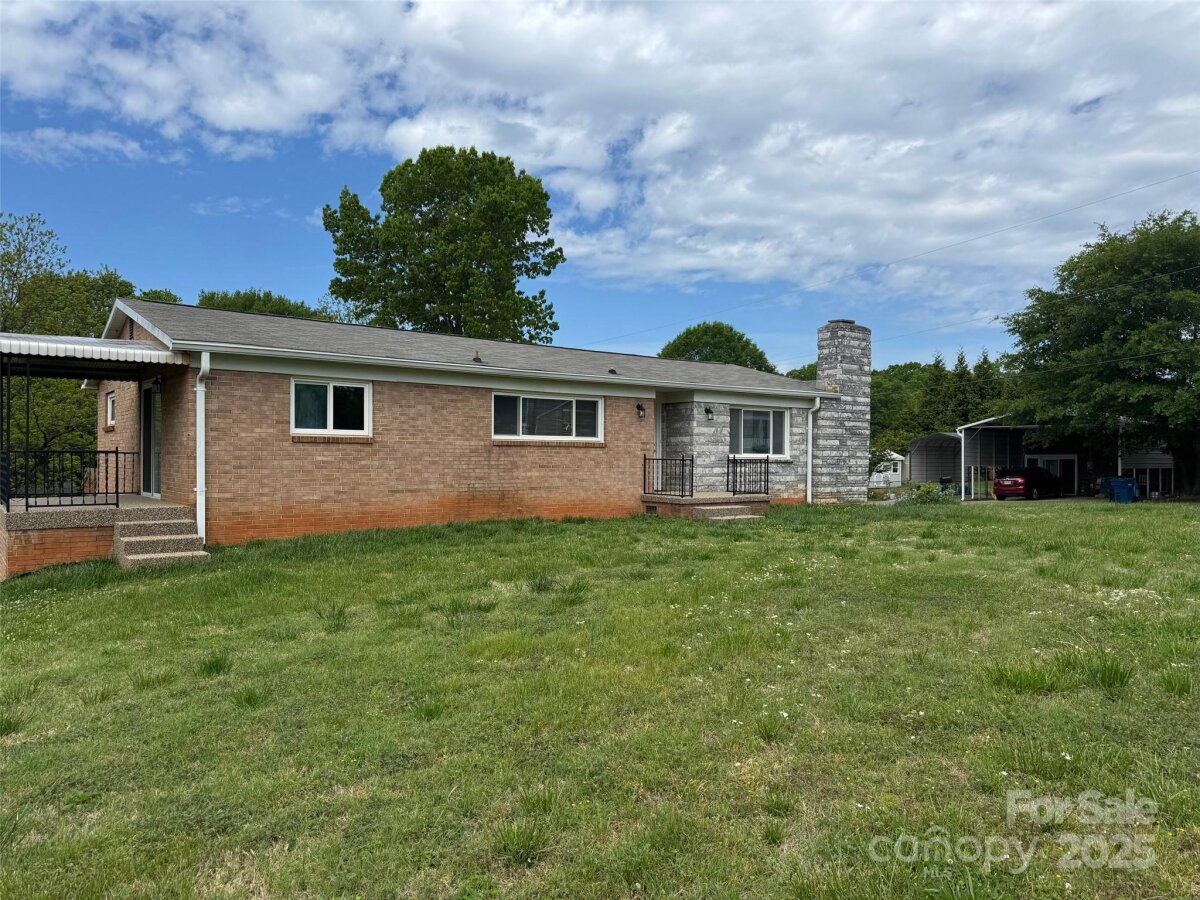 975 22nd Street Place, Hickory, NC 28601, MLS # 4250936