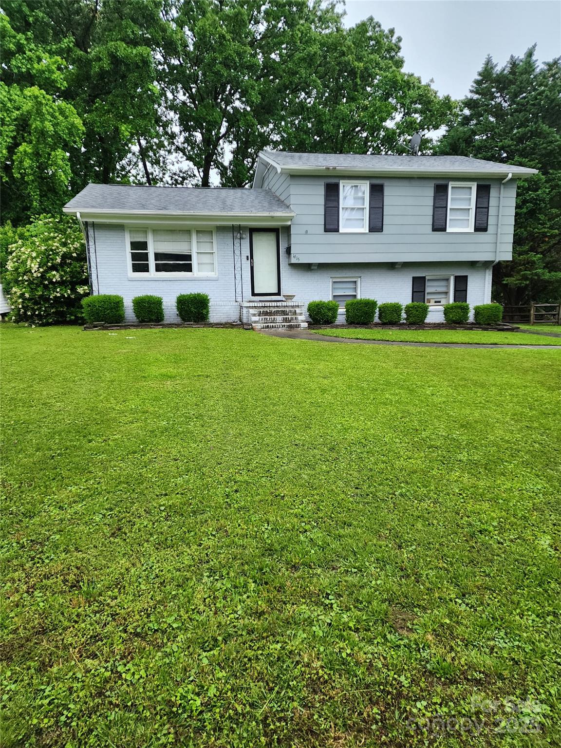 1615 Grovewood Drive, Charlotte, NC 28208, MLS # 4251698