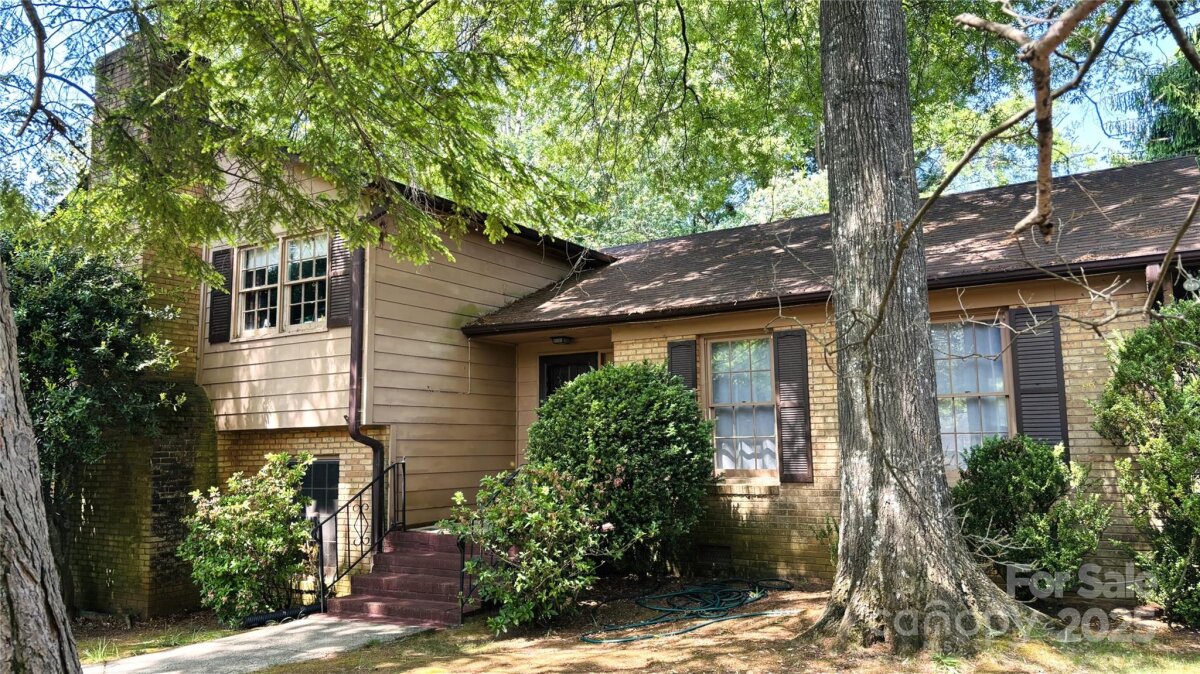 425 Roselawn Place, Charlotte, NC 28211, MLS # 4251765