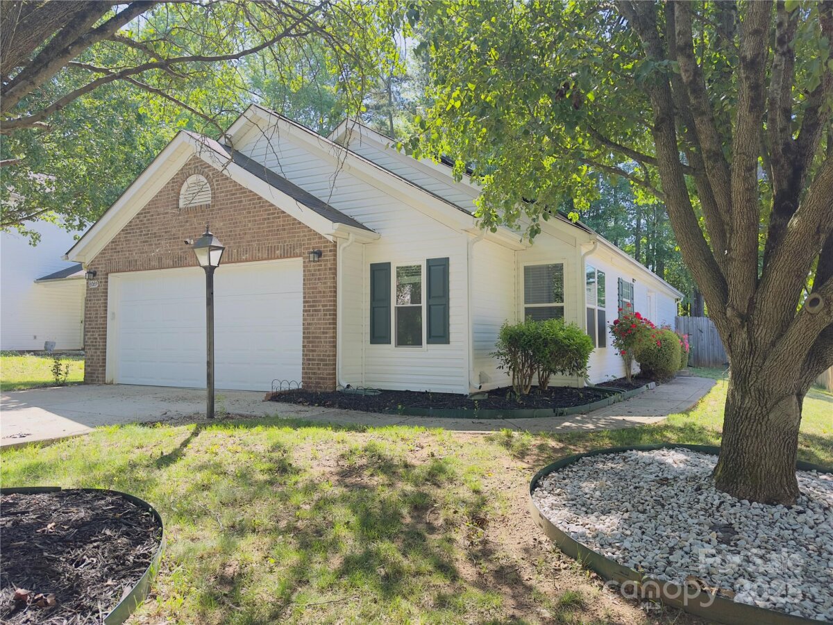 8027 Bristle Lane, Charlotte, NC 28214, MLS # 4251984